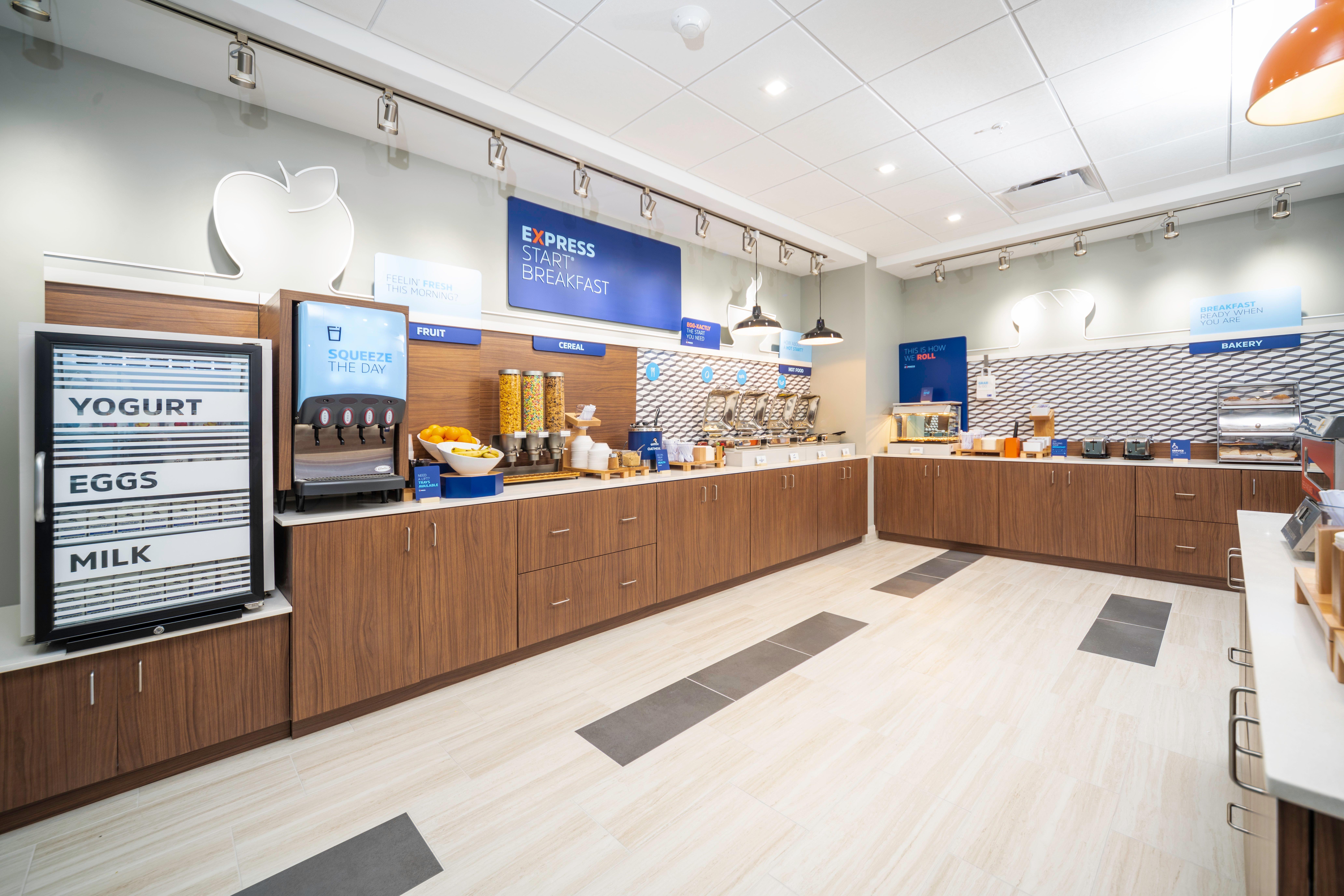 Hotel Holiday Express & - Airport By Ihg Fort Myers